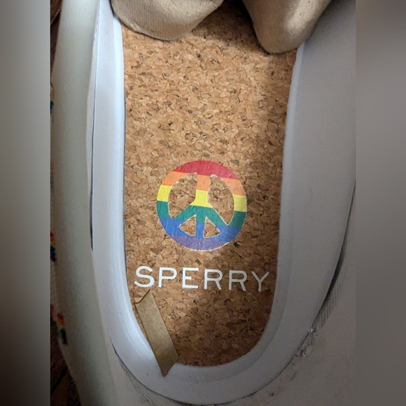 Sperry White Rainbow Boat Shoes, Exclusive Pride Edition unisex 10.5 M 12 W NIB - Picture 7 of 15